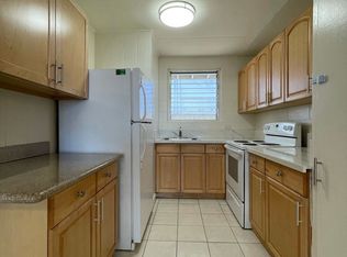 2933 Winam Ave APT C, Honolulu, HI 96816