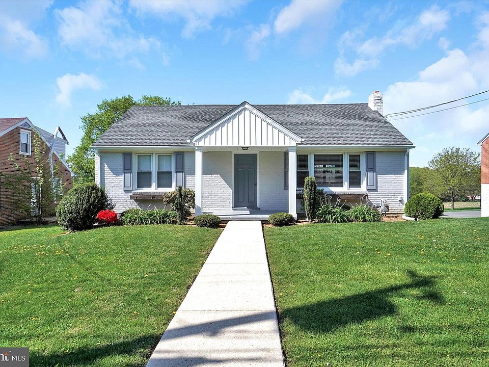 105 Main St, Seven Valleys, PA 17360 Zillow