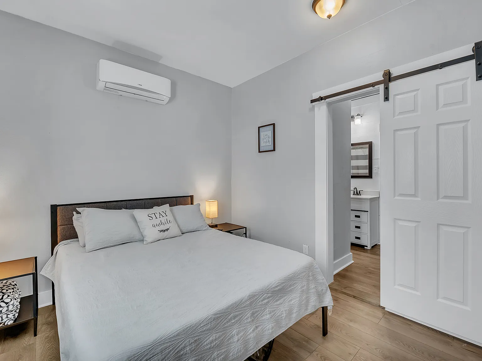 2 bed, $1,850 — Photo 2