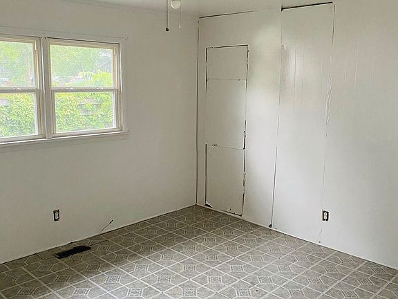 4th image of 1176 Stubbins St Unit A