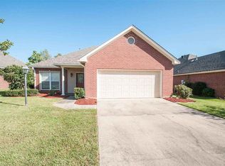 116 Oakleigh Dr, Clinton, MS 39056