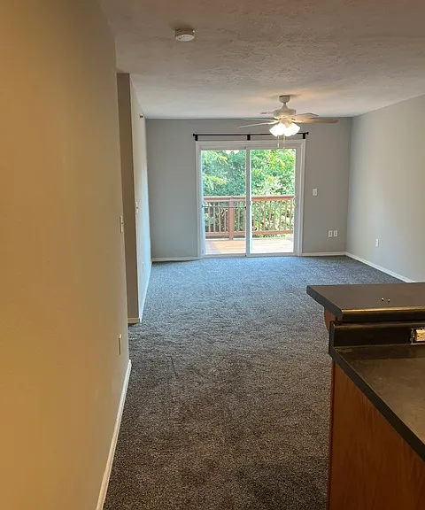 104 Garden Cir #3 — Photo 3