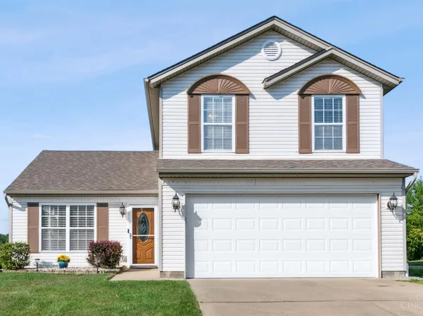 3301 Whispering Woods Dr, Amelia, OH 45102