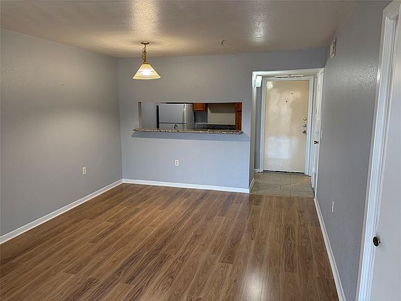 2nd image of 10110 Forum West Dr APT 224