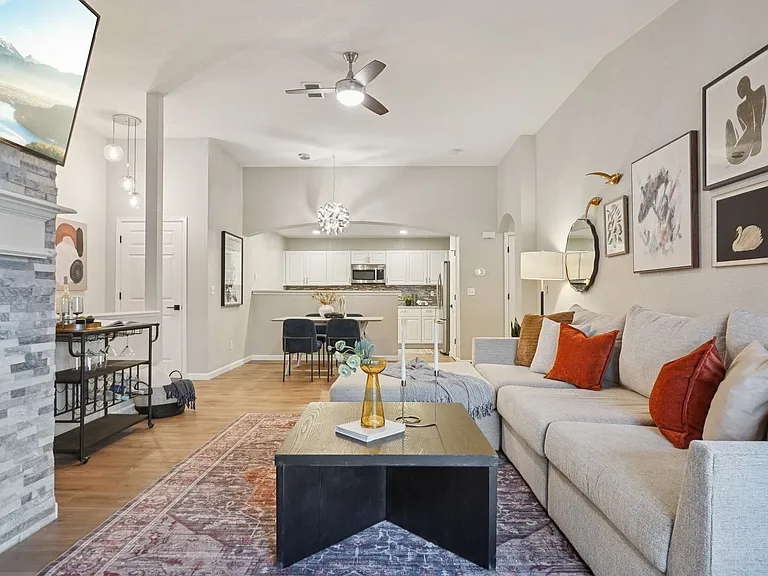 4271 Blackhawk Cir #2C — Photo 3