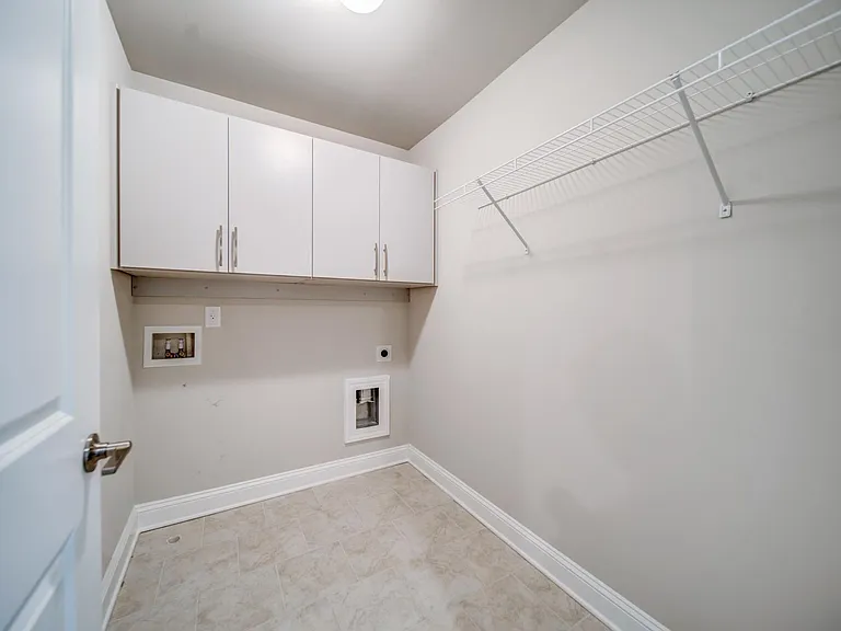 1363 Harris Way NE — Photo 39