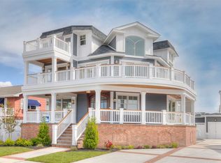 241 68th St, Avalon, NJ 08202