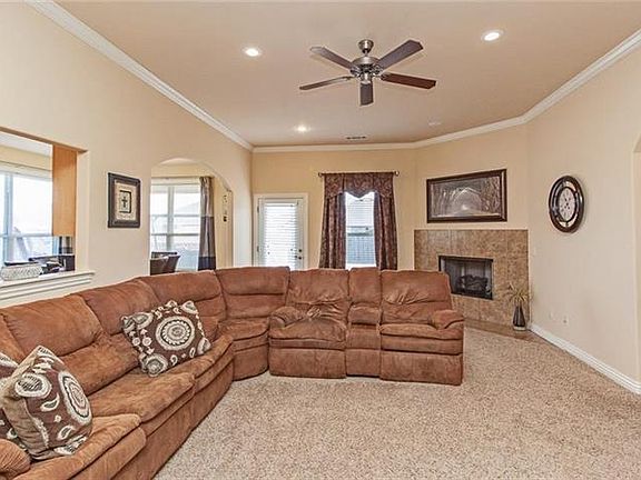 5th image of 370 N Drewrys Bluff Dr
