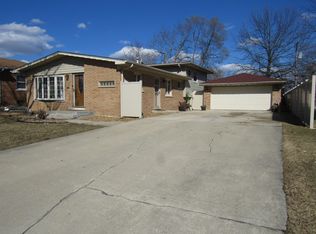 435 Caldwell Ave, Chicago Heights, IL 60411