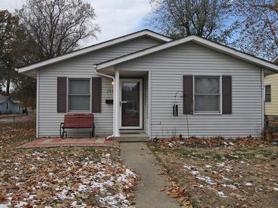 142 S 13th St, Wood River, IL, 62095
