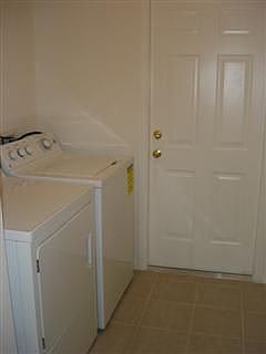 5th image of 1429 SW 43rd Ln
