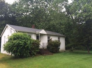 195 Federal Rd, Monroe Township, NJ 08831