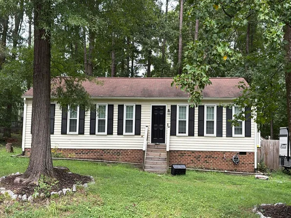 8002 Sussex Ct, Chesterfield, VA 23832