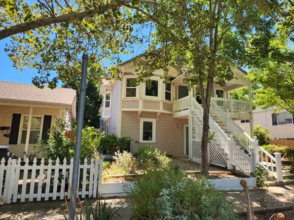 215 25th St, Sacramento, CA 95816