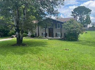 2700 Aldwych Ln, Powell, TN 37849