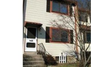 848 Hasting Ct, Newark, DE 19702