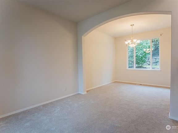 4th image of 15065 NE 185th Street