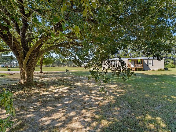 2nd image of 272 Michelle Rd