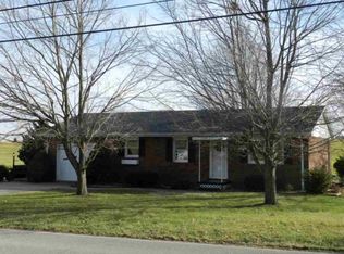 345 E 1025 S, Haubstadt, IN 47639