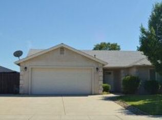 1063 Monterra Ln, Redding, CA 96002
