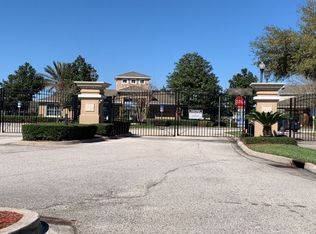 6964 Roundleaf Dr, Jacksonville, FL 32258