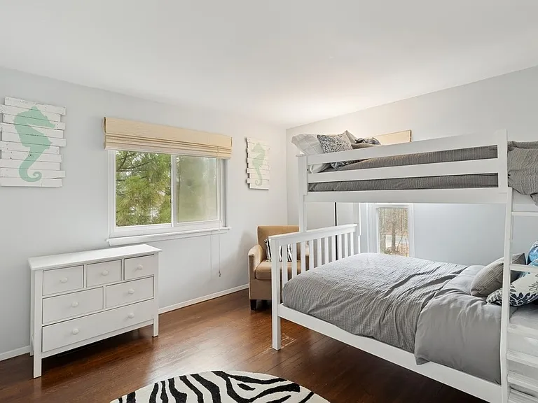 102 Sycamore Dr — Photo 20