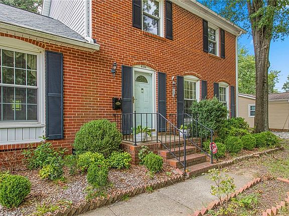 4th image of 4134 Donegal Dr