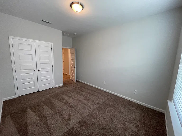 1408 Irving Hill Dr — Photo 35