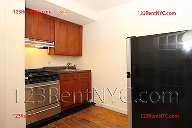 Rented by Chartwell Manhattan Realty