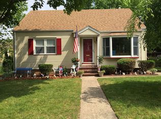 55 Bulger Ave, New Milford, NJ 07646