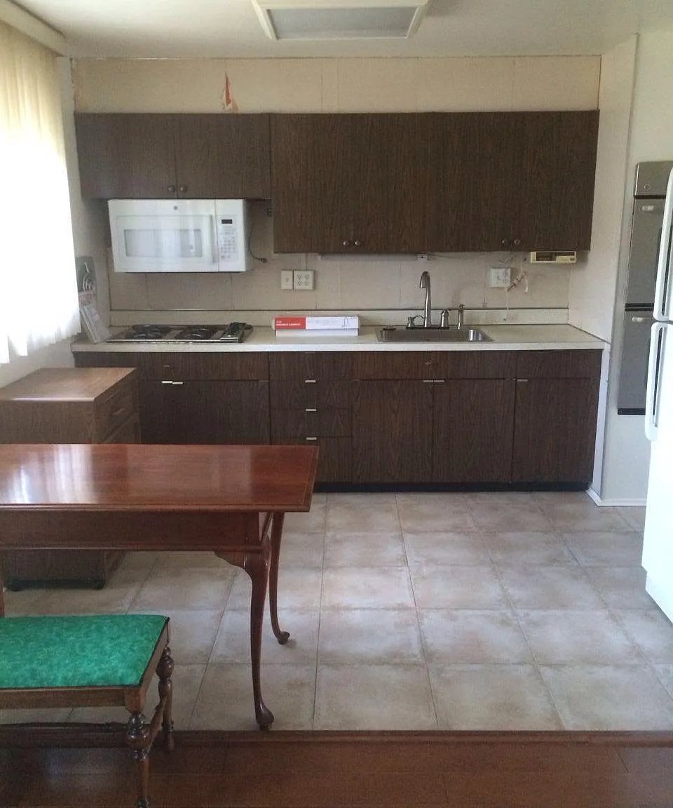 3 bed, 1.5 bath, 1600 sqft, $1,800 — Photo 3