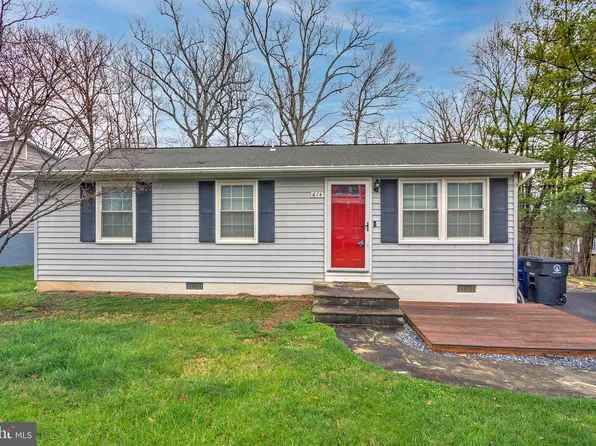 614 York Ln SE, Leesburg, VA 20175