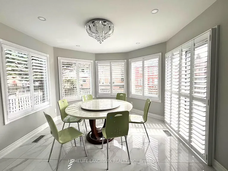 25 Atlantic Ave — Photo 6