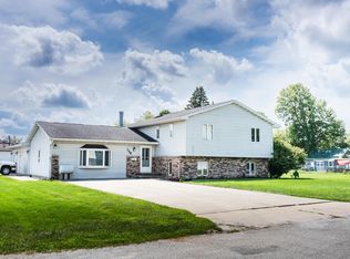 126 E Diller St, Pontiac, IL 61764