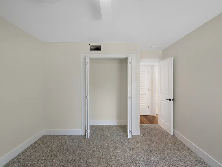 Acklen Apartments — Photo 19