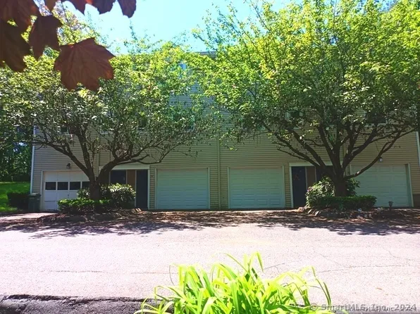 245 East Woodland Street #34, Meriden, CT 06451