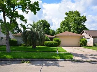 9218 Portal Dr, Houston, TX 77031