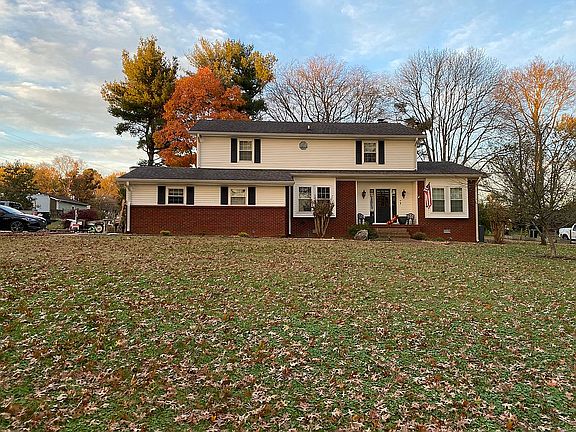 2nd image of 1028 Woodmont Dr