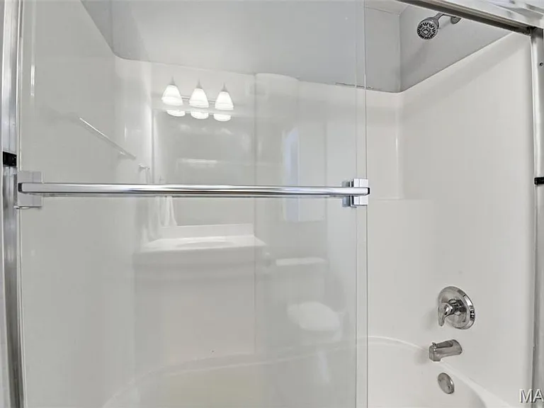 5330 Pershing Ave #807 — Photo 21