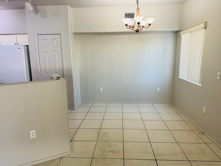 9303 Gilcrease Ave #1252 — Photo 2
