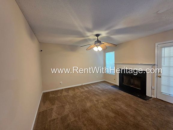 5th image of 6535 Manor Creek Dr