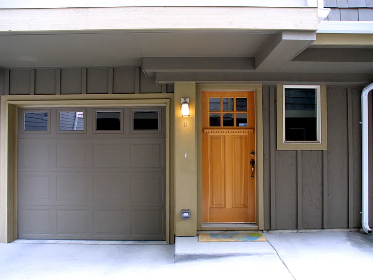 4314B 8th Ave NE #B — Photo 3