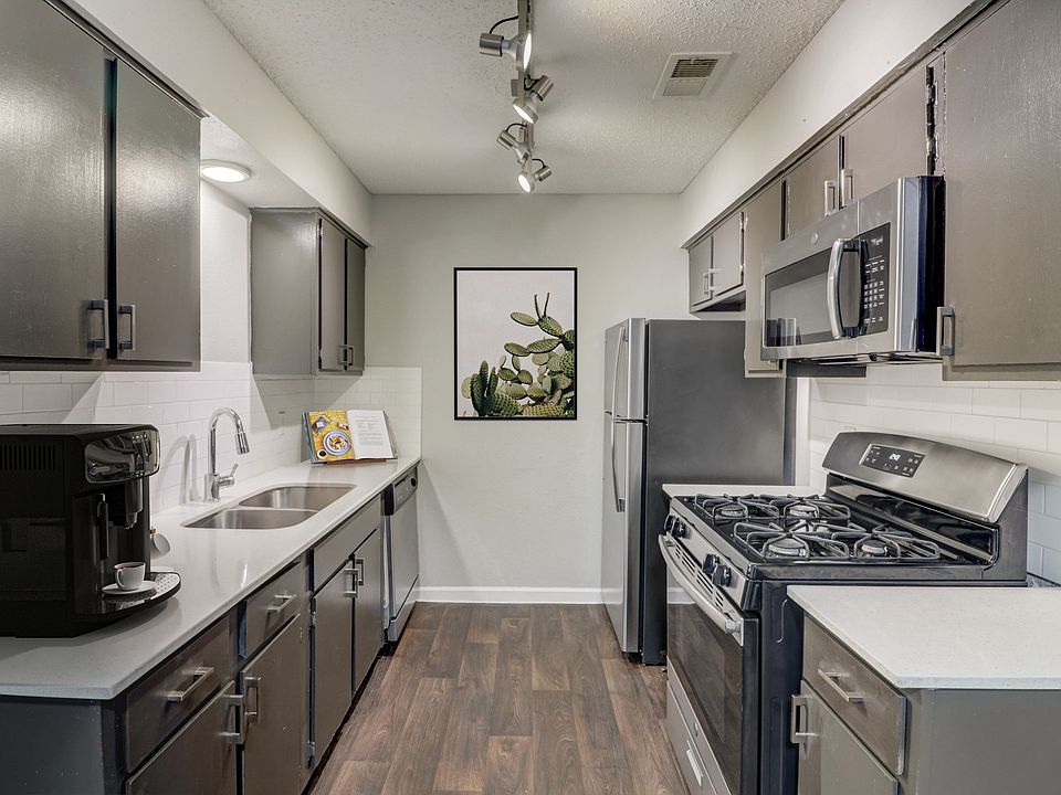 The Ruston 500 Ridgecrest Cir E Saginaw TX Zillow