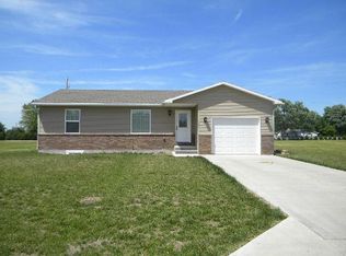 1214 Sunflower Way, Emporia, KS 66801