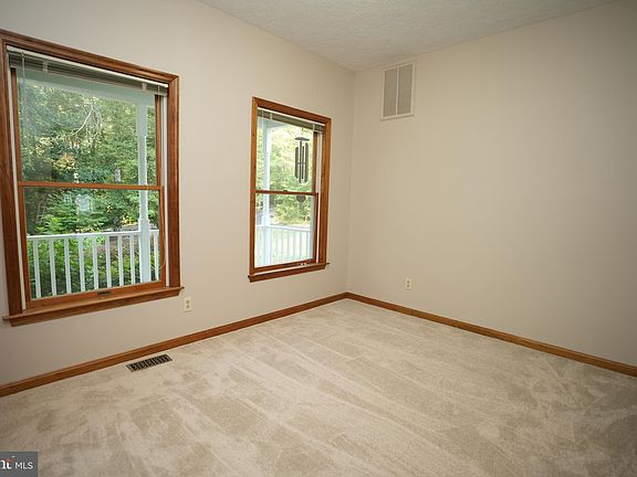 5th image of 20955 Aster Dr