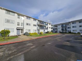 950 Evergreen Rd APT 207, Woodburn, OR 97071