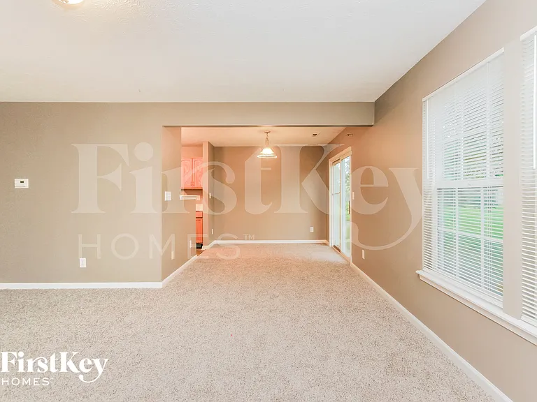 3661 Cedar Pine Pl — Photo 4