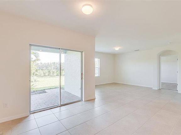 3rd image of 20023 Sweetbay Dr