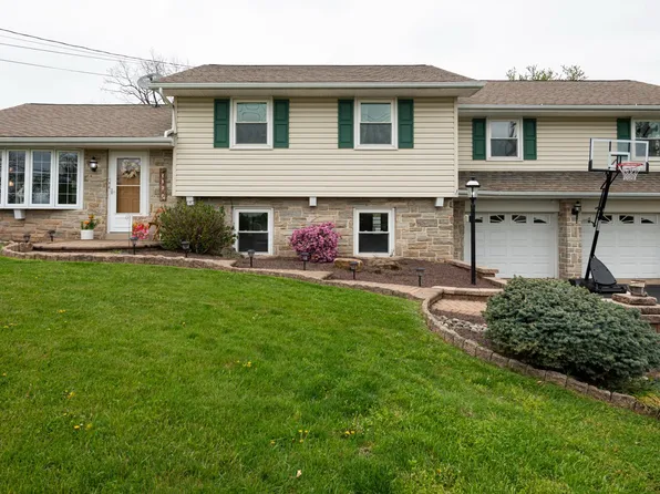1827 E Cedarville Rd, Pottstown, PA 19465