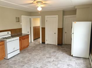 102 Martin Street #FL 2ND, Lowell, MA 01854